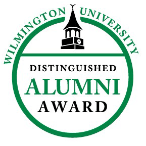 The  Distinguished Alumni Award Logo